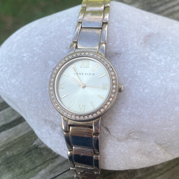 Anne Klein link watch Roman numerals water resistant crystal accent - Picture 11 of 14